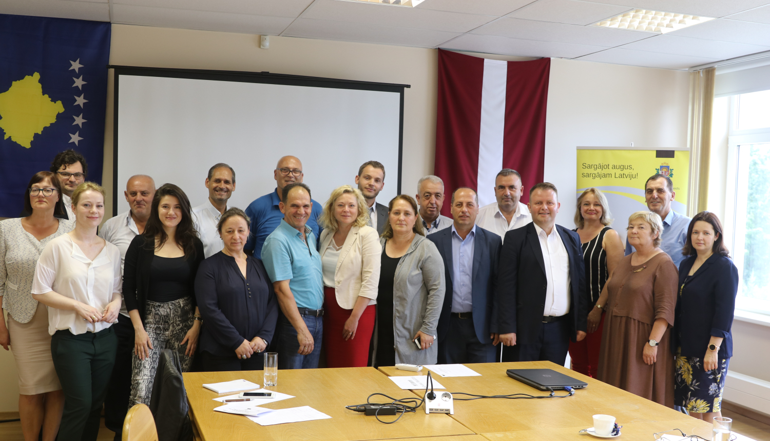 Kosovas amatpersonas iepazīstas ar Latvijas praksi mēslošanas un augu aizsardzības līdzekļu aprites uzraudzības jomā