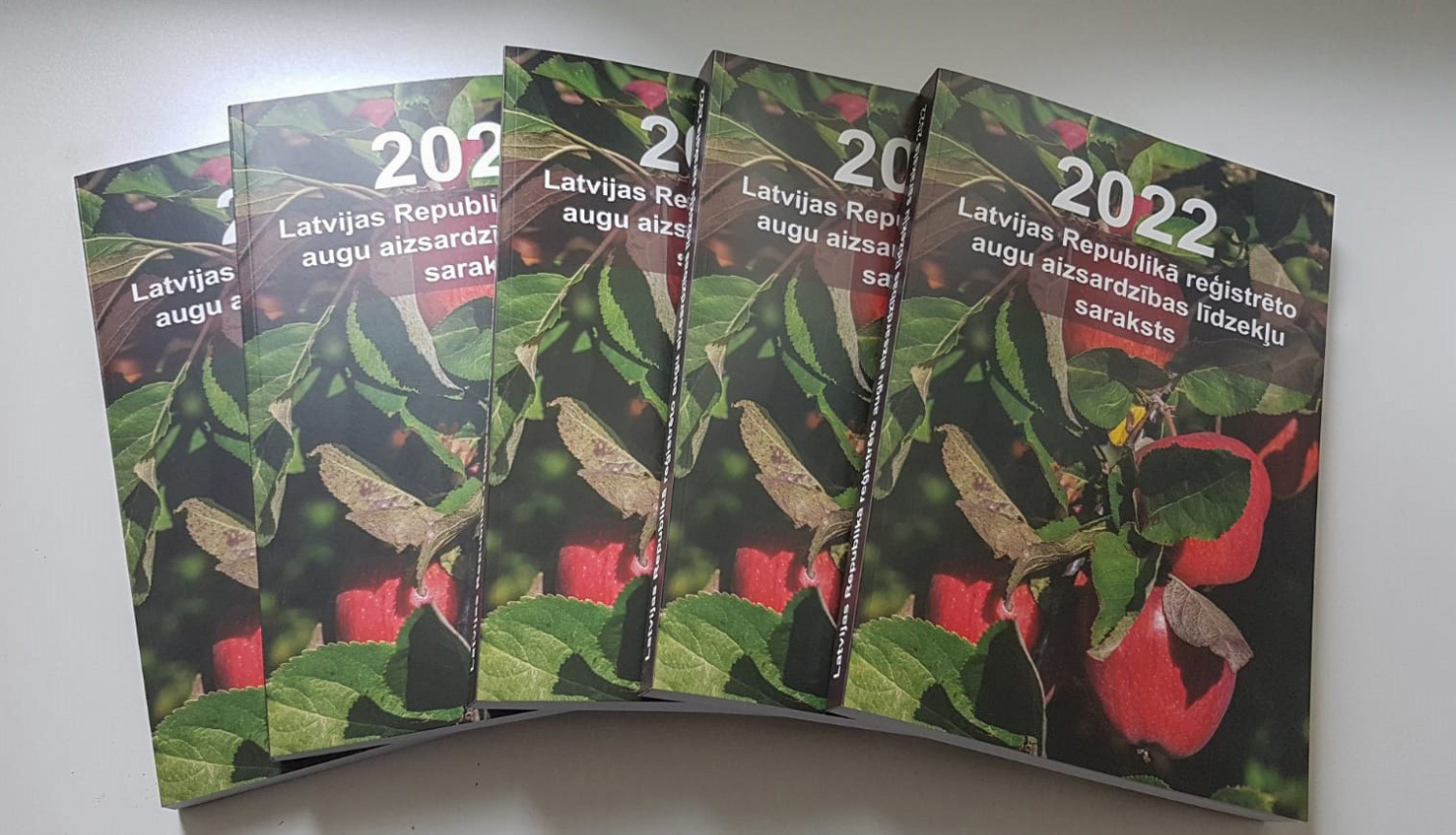 Grāmatas "Latvijas Republikā reģistrēto augu aizsardzības līdzekļu saraksts 2022"