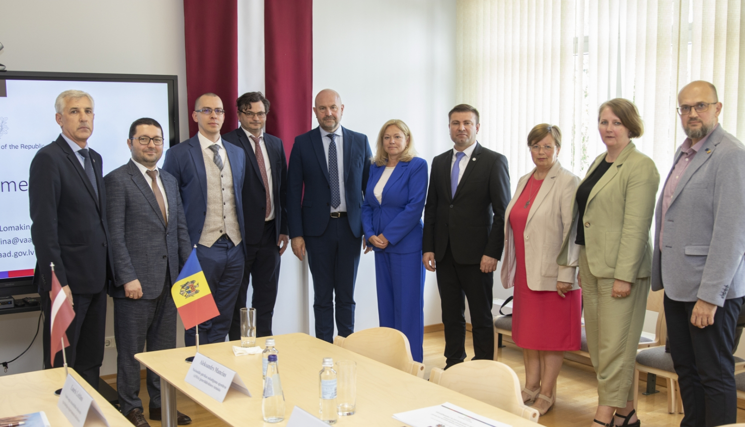 Latvijas un Moldovas delegāciju kopbilde